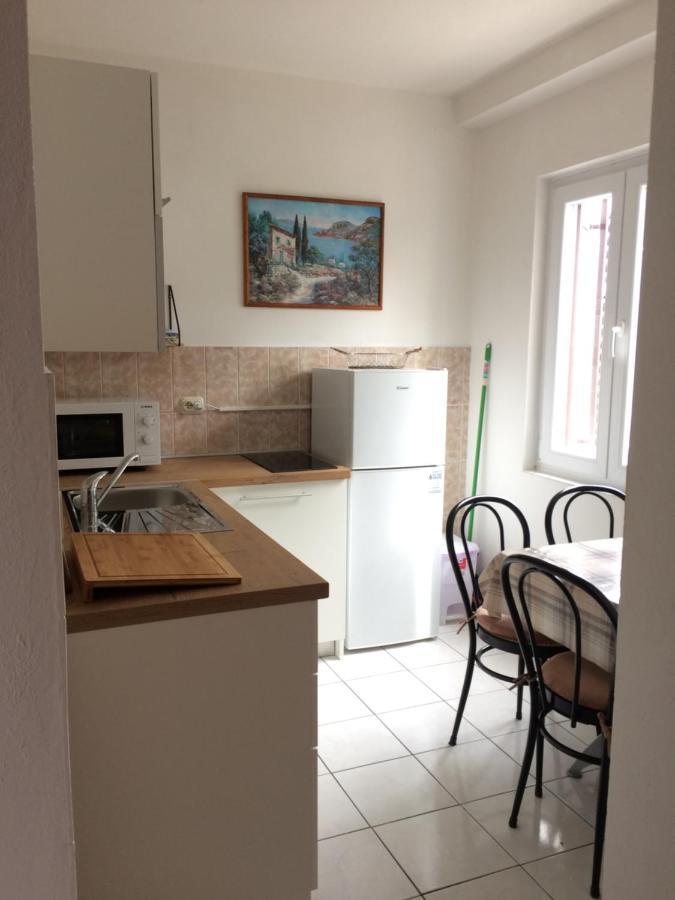 Apartman Renco Novalja
